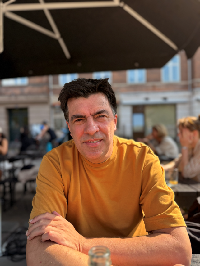 Dr. Jens-Peter Knemeyer